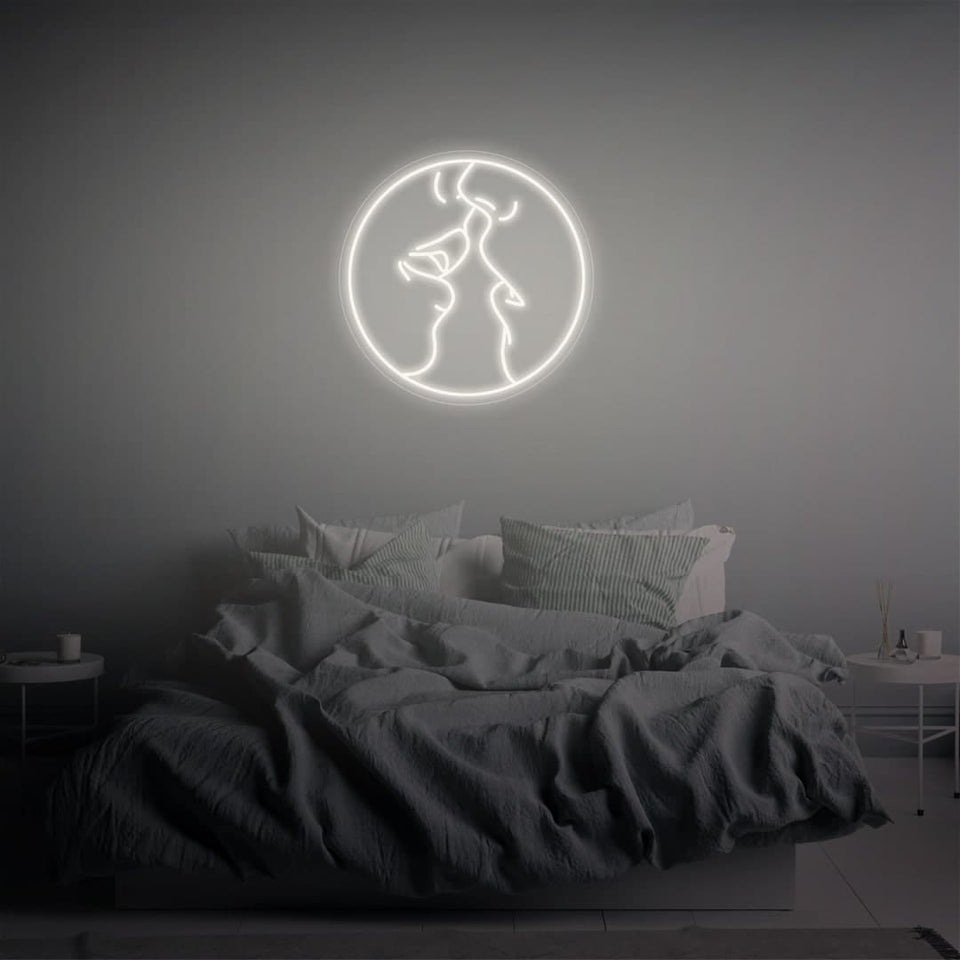 KISS WHITE COLOR NEON SIGN