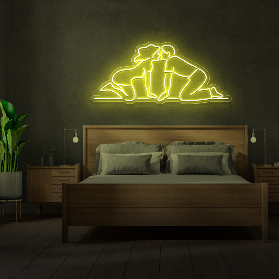 MAN AND WOMAN KISSING YELLOW COLOR LED NEON SIGN