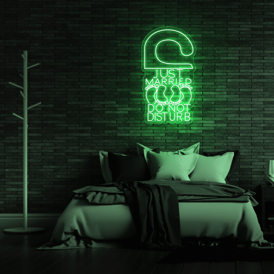 Married Couple LED neon sign in green color by Neonmarvels.com