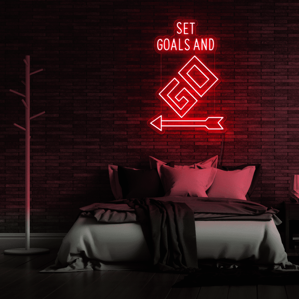 SET GOALS AND GO GREEN COLOR LED NEON SIGN